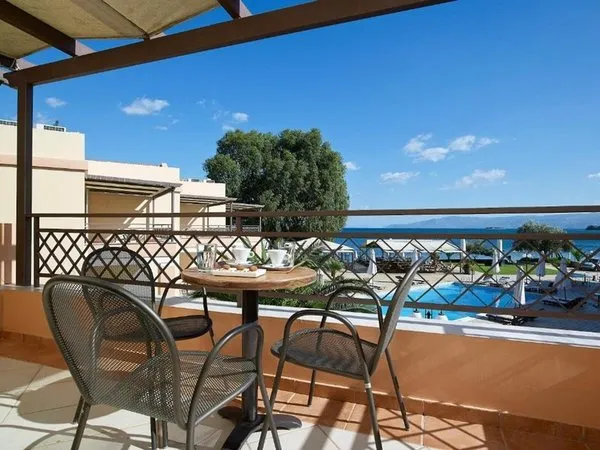 Avantis Suites