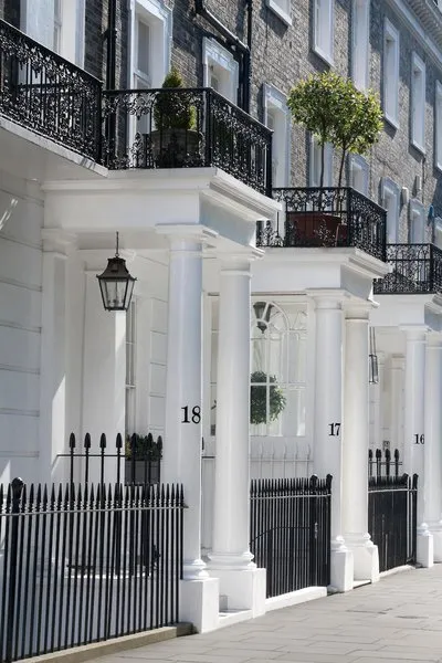 Avari Apartments - Winchester Collection