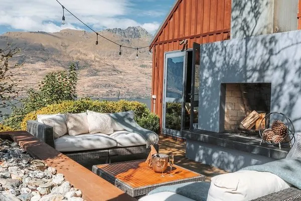 Azur Lodge