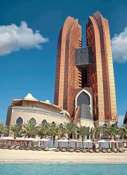 Bab Al Qasr