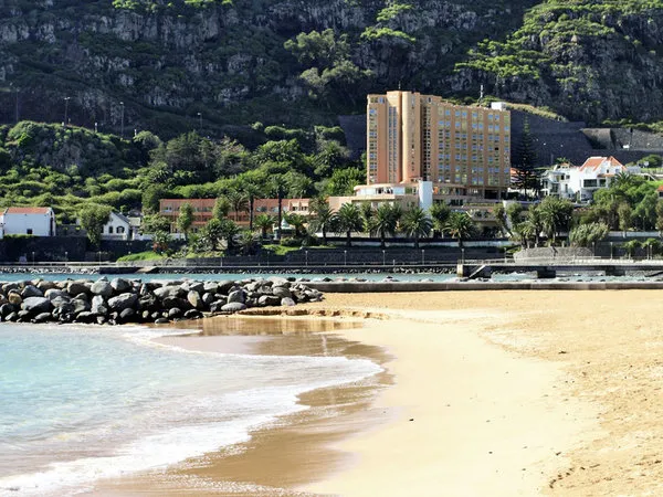 Baía Madeira Hotel - Ocean Beachfront