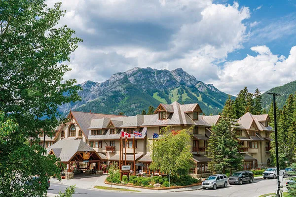 Banff Caribou Lodge & Spa
