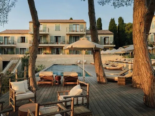 Basgi Basgi Boutique Hôtel Responsable