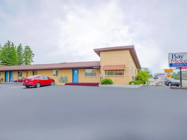 Bay Motel