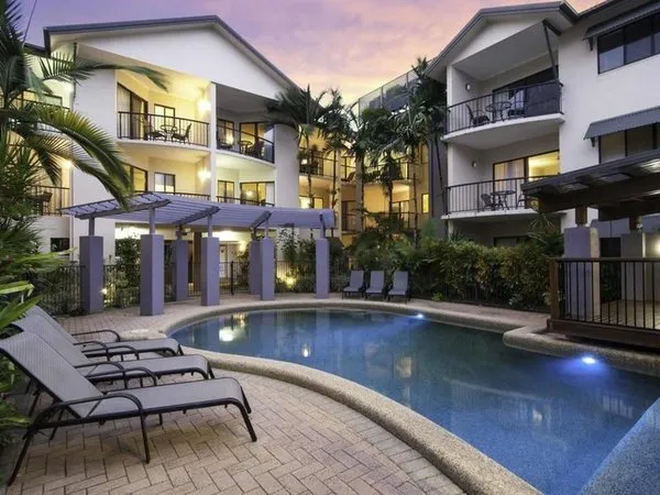 Bay Villas Resort