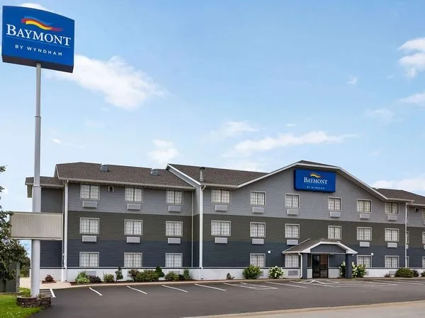 Baymont by Wyndham Cedar Rapids