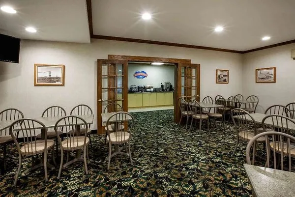 Baymont by Wyndham Mackinaw City