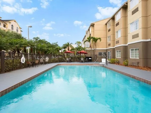 Baymont by Wyndham Orlando/International Dr/Universal Blvd