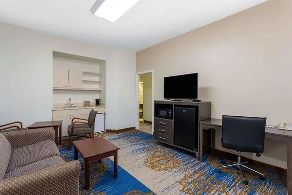 Baymont by Wyndham Tallahassee