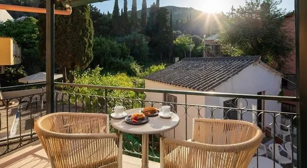 Bella Vista Hotel