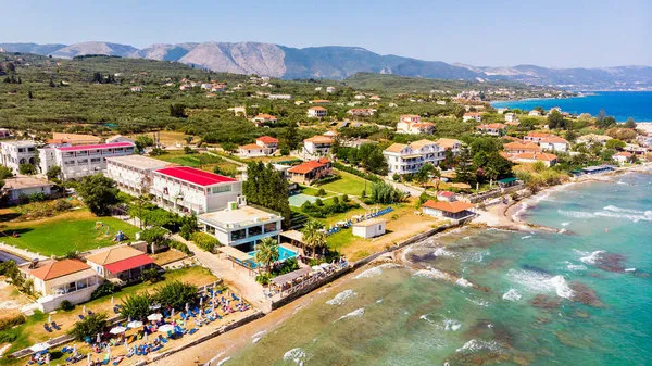 Belussi Beach Hotel & Suites