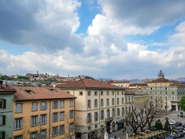 Bergamo Inn 15