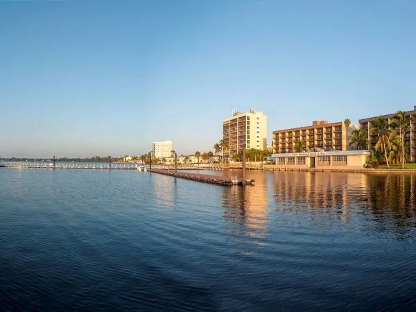 Best Western Fort Myers Waterfront
