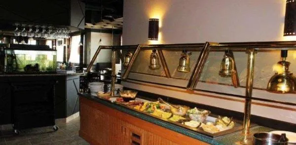 Best Western High Road Inn