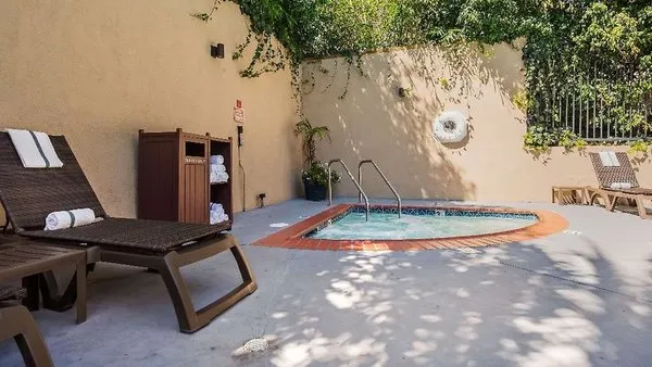 Best Western Hollywood Plaza Inn