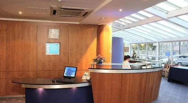 Best Western Kings Manor Hotel