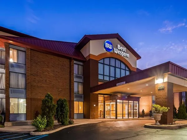 Best Western Luxbury Inn Fort Wayne