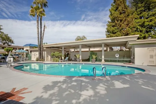 Best Western Plus Black Oak