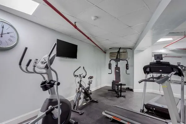 Best Western Plus Brooklyn Bay Hotel