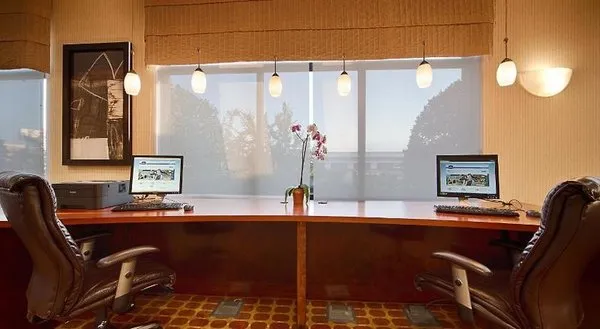 Best Western Plus Castlerock Inn & Suites