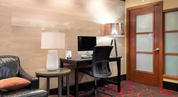 Best Western Plus Columbia River Hotel