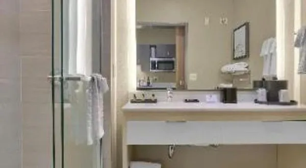 Best Western Plus Fillmore Inn & Suites