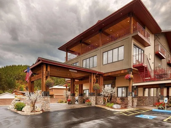 Best Western Plus Flathead Lake Inn and Suites