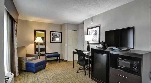 Best Western Plus Hanes Mall Hotel