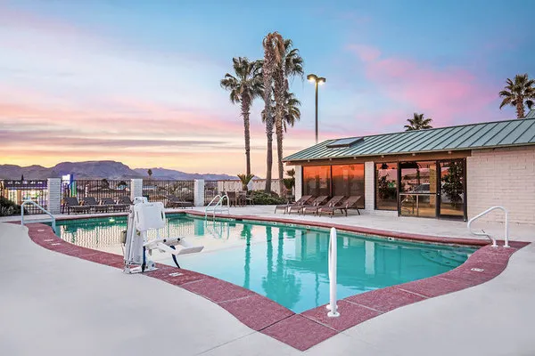 Best Western Plus King's Inn & Suites