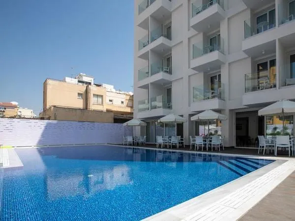 Best Western Plus Larco Hotel