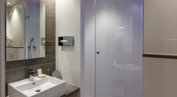 Best Western Plus Le Lavarin