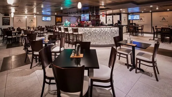Best Western Plus Montreal Downtown-Hotel Europa
