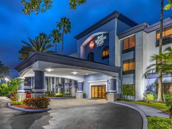 Best Western Plus Orlando East- UCF Area
