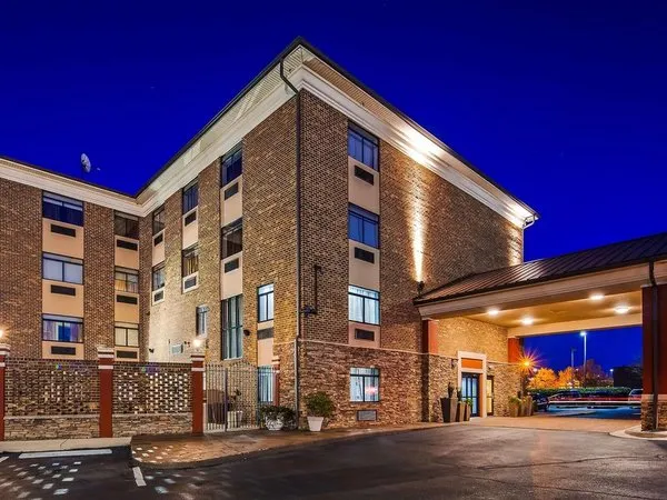 Best Western Plus Pioneer Park Inn