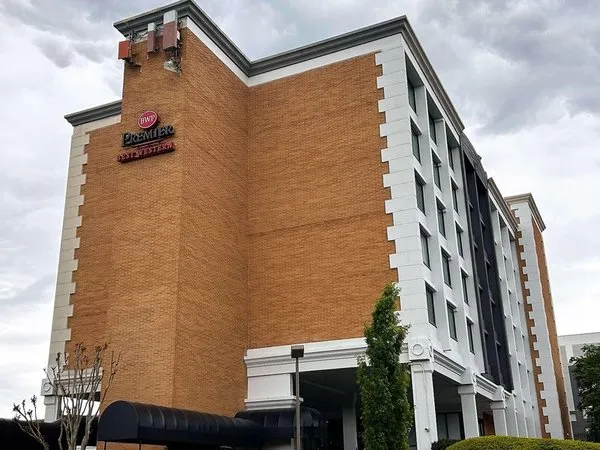 Best Western Plus Rockville Hotel & Suites