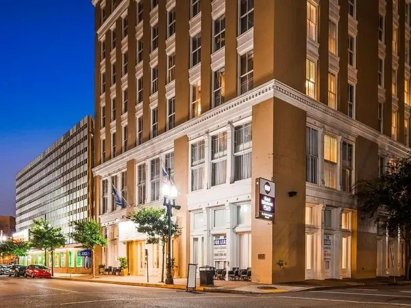 Best Western Plus St. Christopher Hotel