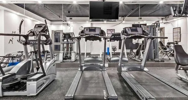 Best Western Premier Calgary Plaza Hotel & Conference Centre