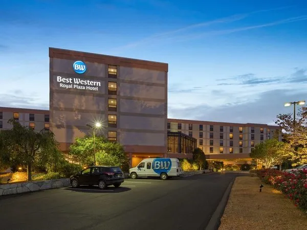 Best Western Royal Plaza Hotel & Trade Center