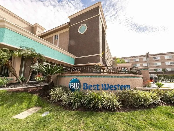 Best Western San Diego Zoo SeaWorld Inn & Suites
