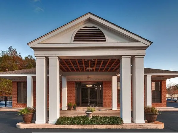 Best Western Suites