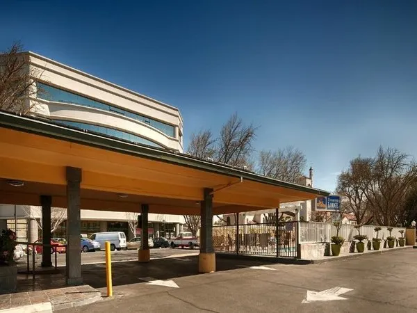 Best Western Town House Lodge