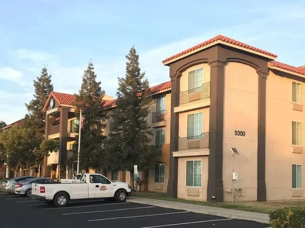 Best Western Visalia Hotel
