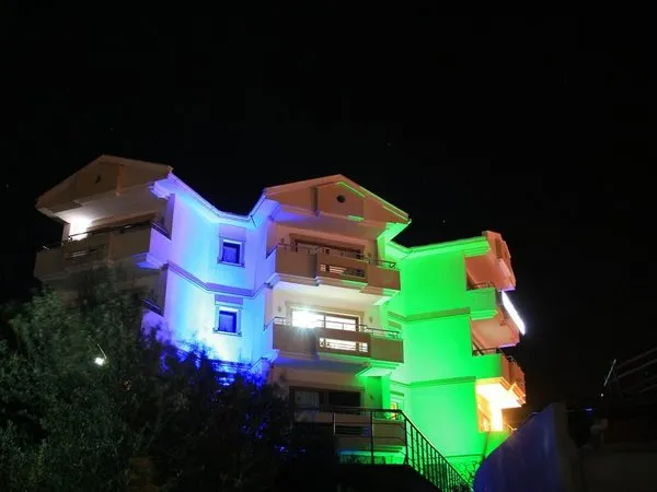 Beyaz Konak Evleri