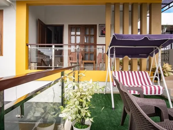 Bisma Balcony Homestay
