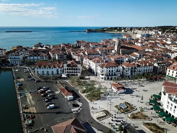 Bizipoz Hôtel