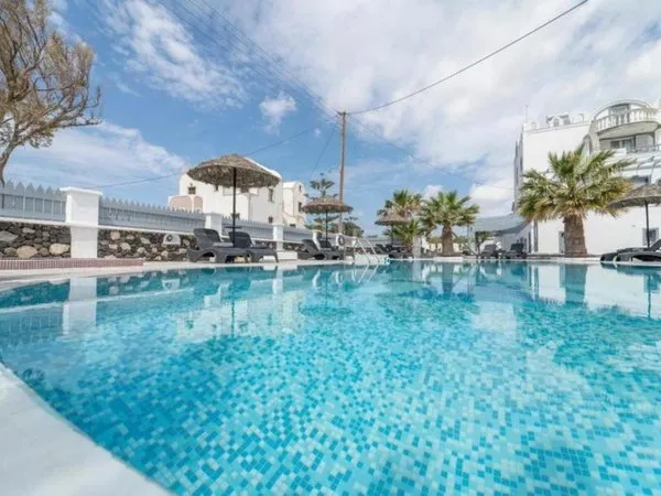 Black Coast Hotel Santorini