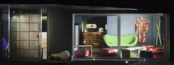 Black Hotel