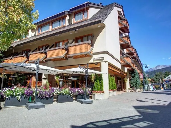 Blackcomb Lodge