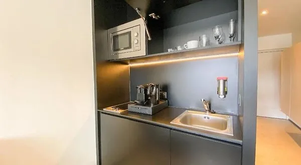 B(l)ackhome City Apartments