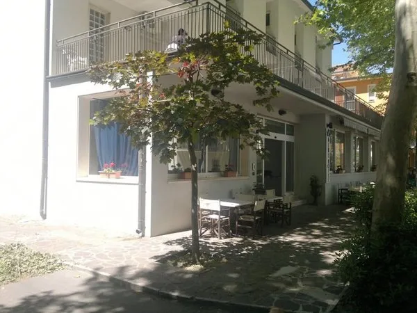 Blue Hotel